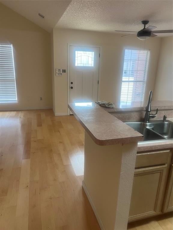 121 Brookside Dr - Photo 3 of 10