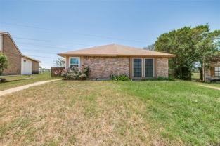 7305 Pineberry Rd - Photo 1 of 1
