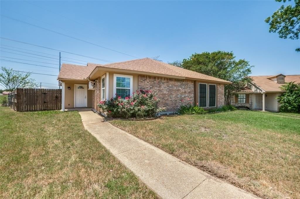 7305 Pineberry Rd - Photo 2 of 25