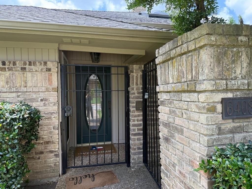 6408 Missy Dr - Photo 2 of 26