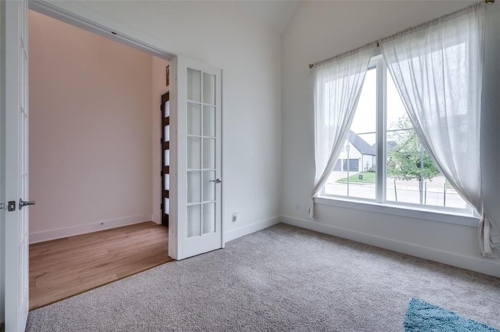 3190 Genevieve Ln - Photo 3 of 25