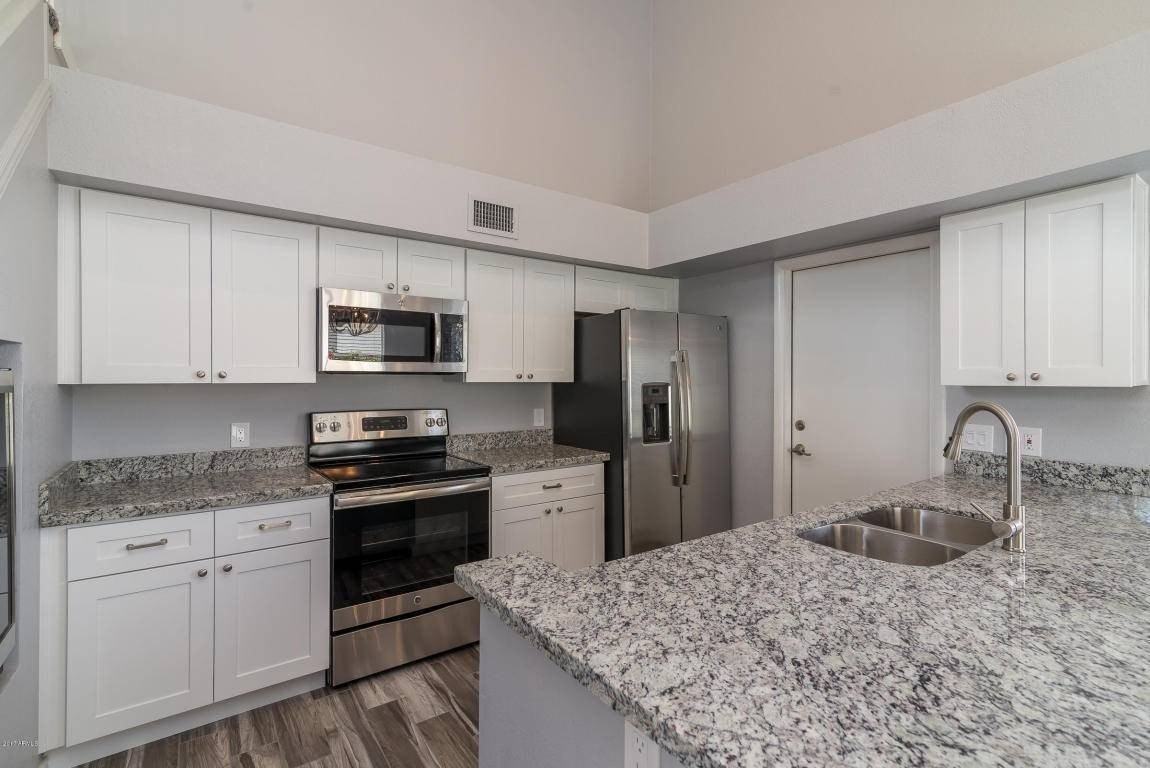 3931 W Cindy St - Photo 2 of 12