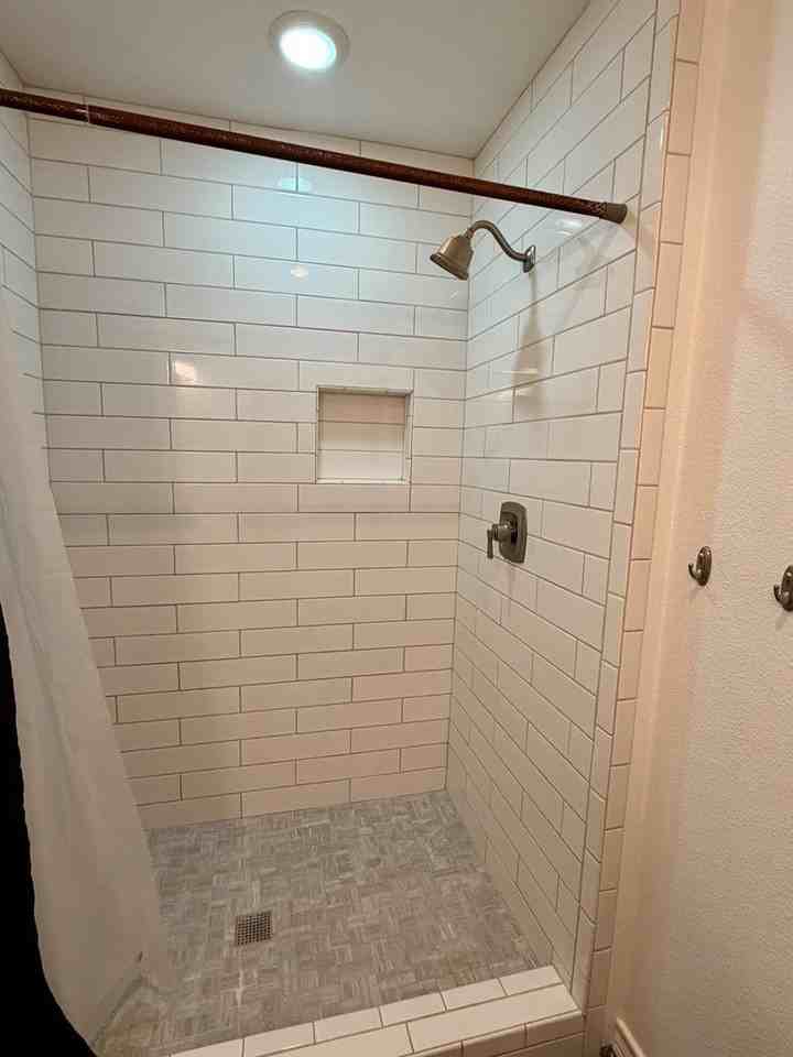 4601 Redbud Ave #2 - Photo 7 of 13