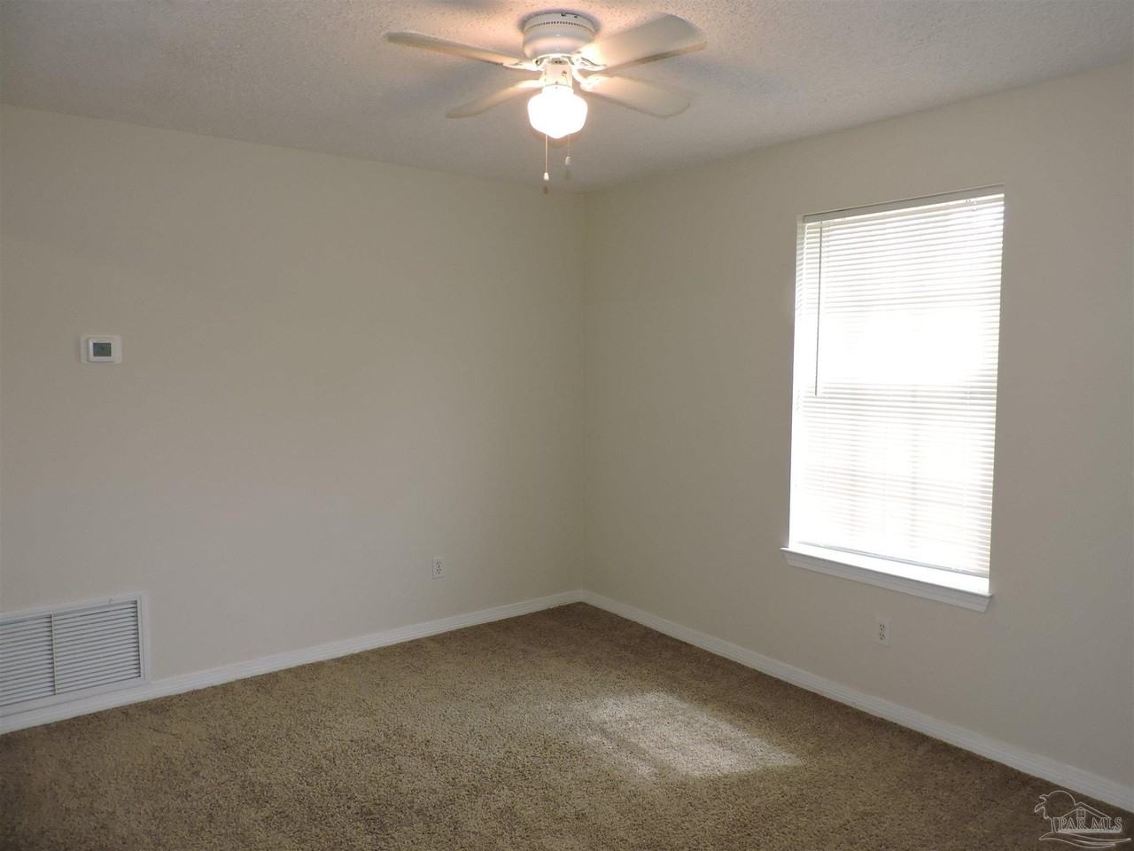2052 Southwind Cir - Photo 6 of 19