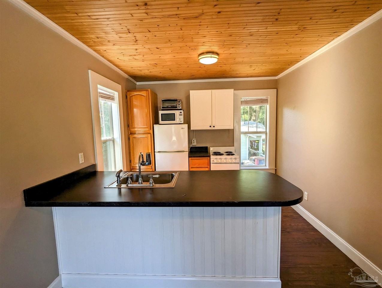 1705 N 17th Ave - Photo 6 of 19