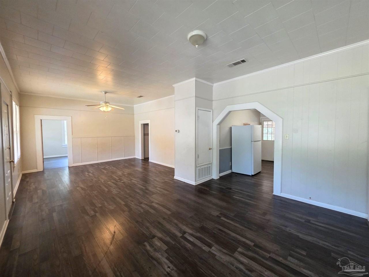5404 N Blue Angel Pkwy - Photo 5 of 30