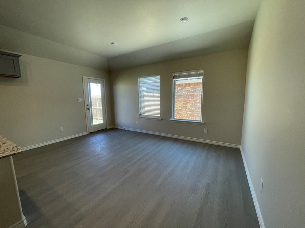 1312 Bajada St - Photo 6 of 9
