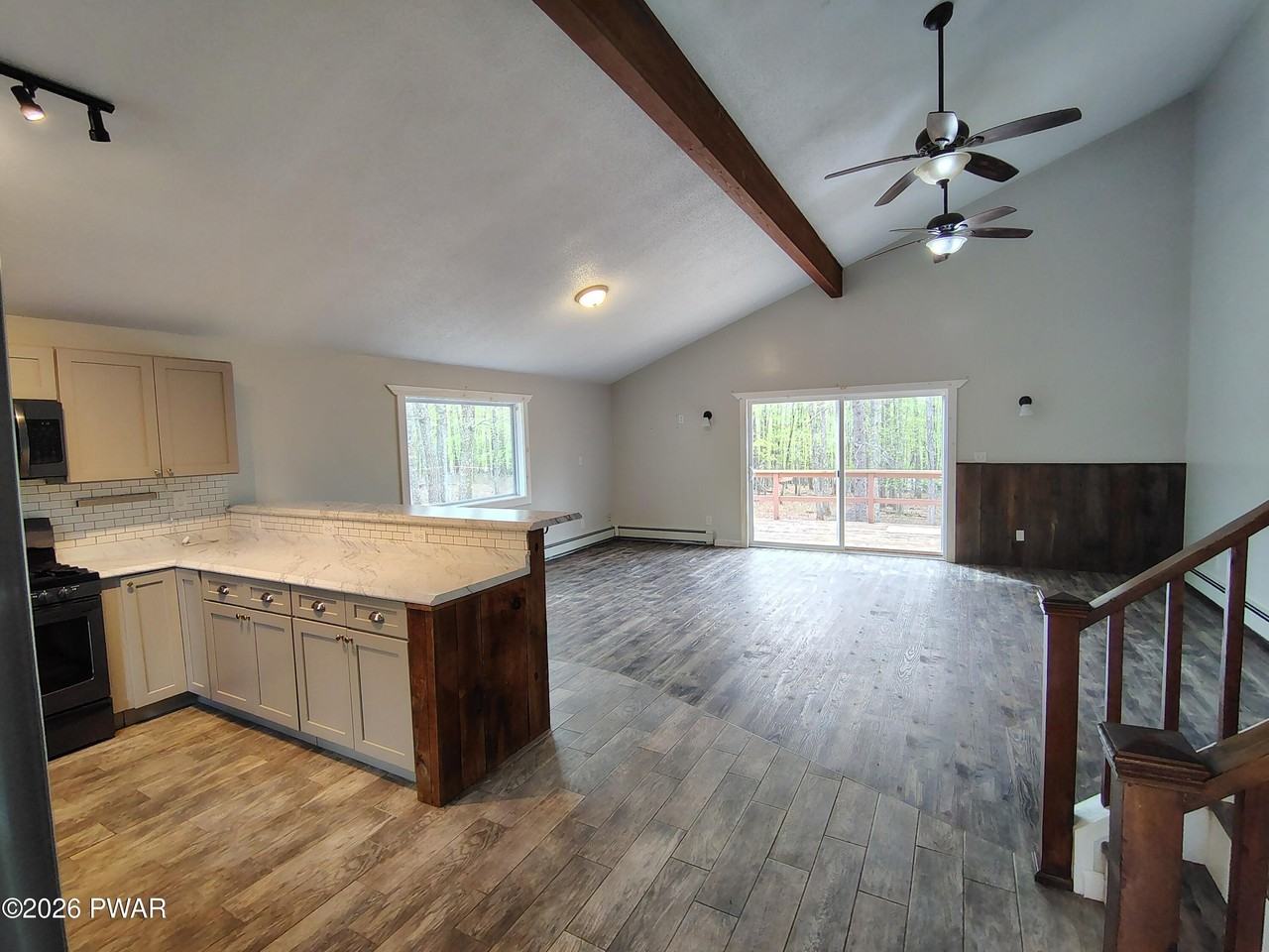 140 Cranberry Ridge Dr - Photo 3 of 18