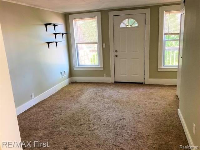 167 W Webster St - Photo 2 of 9