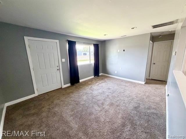 1492 E Woodruff Ave - Photo 2 of 11