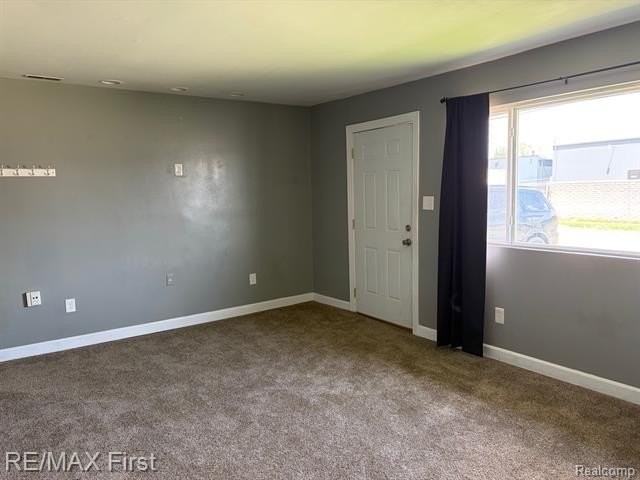 1492 E Woodruff Ave - Photo 3 of 11