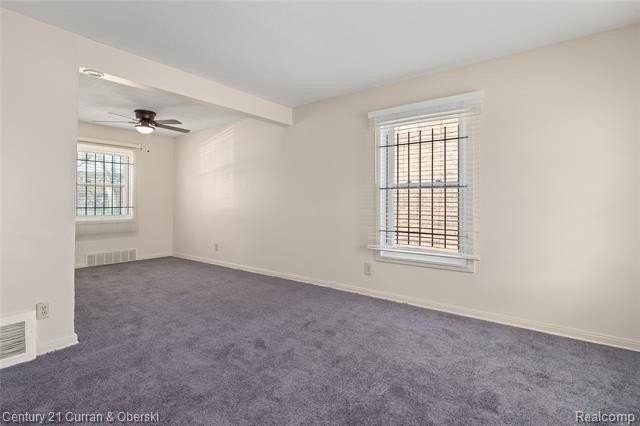 9145 Mettetal St - Photo 3 of 14
