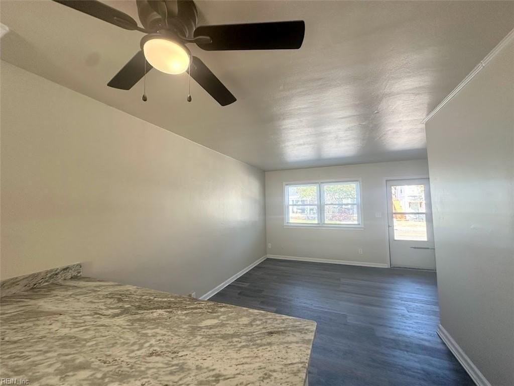 2222 Arctic Ave #3 - Photo 5 of 15