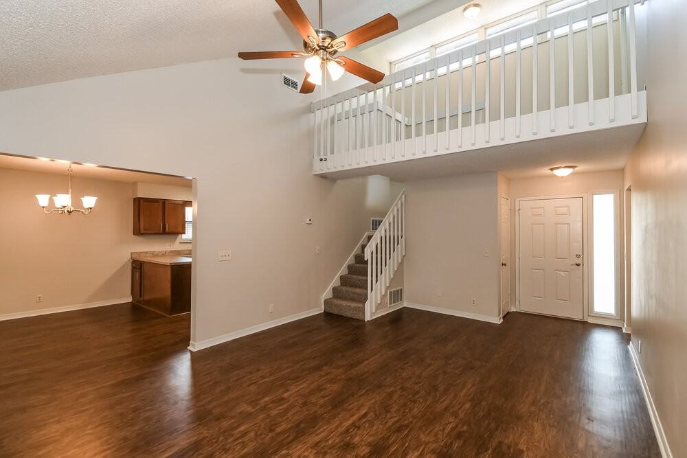 8315 Crosswind Rd - Photo 5 of 17