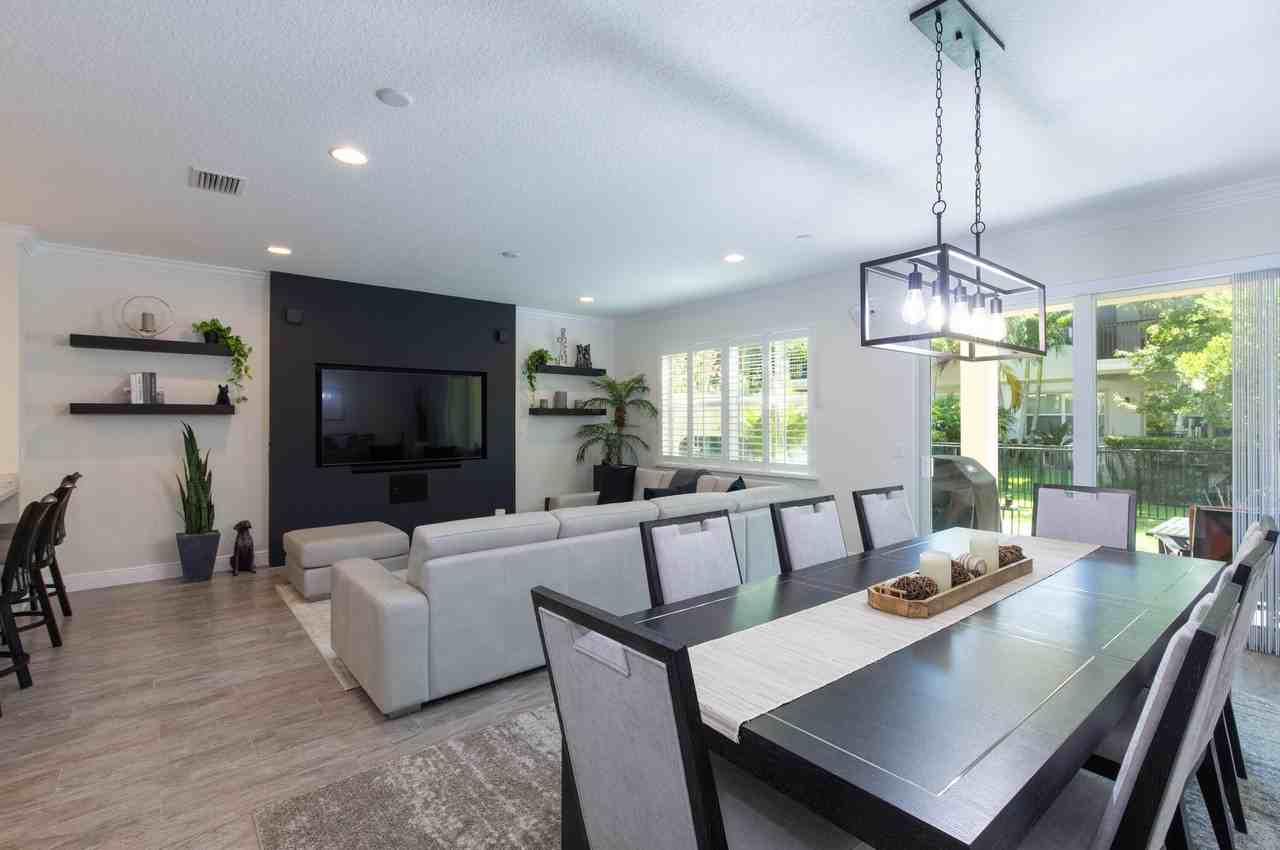 168 Crape Myrtle Ln - Photo 2 of 28