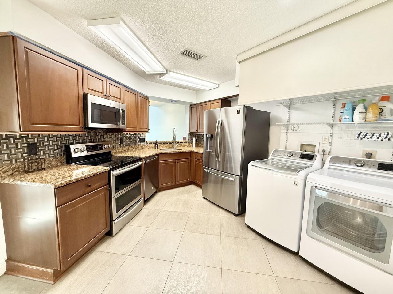 9190 Boca Gardens Pkwy #B - Photo 4 of 35