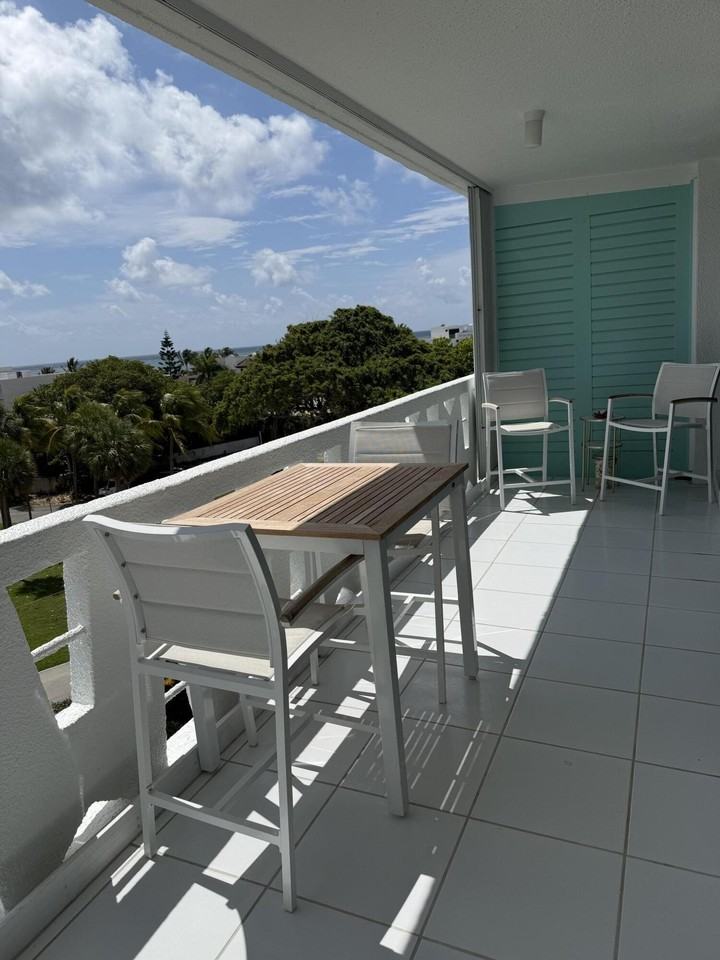 2840 N Ocean Blvd #507 - Photo 6 of 40