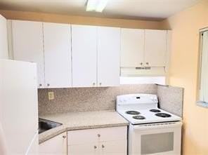 17255 Sw 95th Ave #208 - Photo 6 of 8