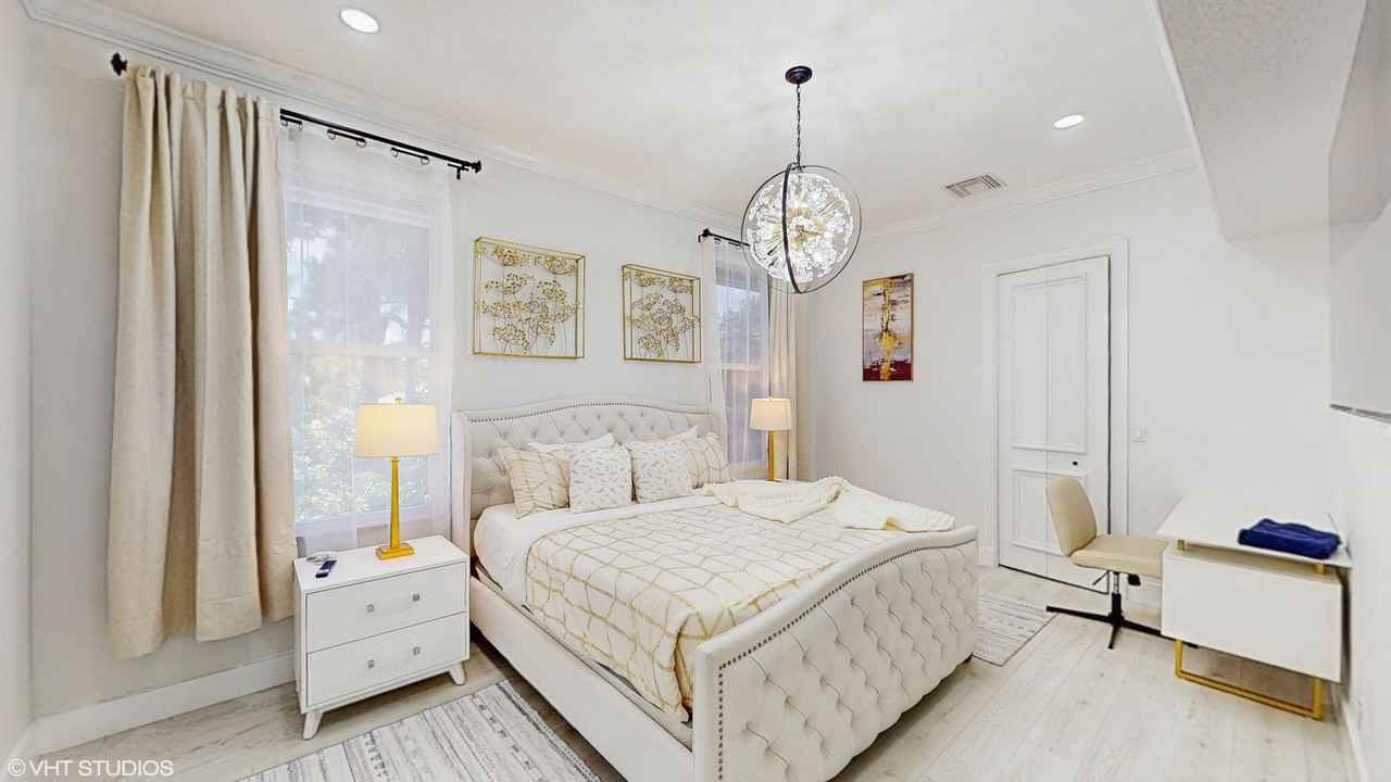377 Squire Dr - Photo 7 of 50