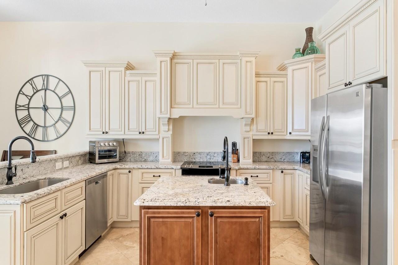 3219 Karen Dr - Photo 6 of 27