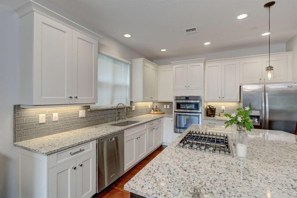 218 Tresana Blvd #36 - Photo 6 of 40