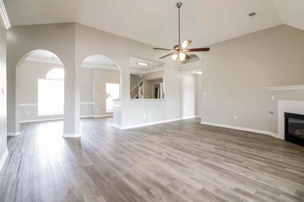 8418 Linda Shore Dr N - Photo 7 of 21