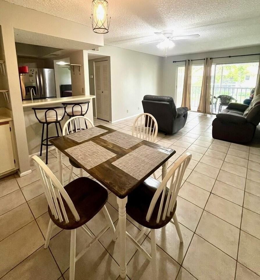 1537 Se Royal Green Cir #E204 - Photo 2 of 19