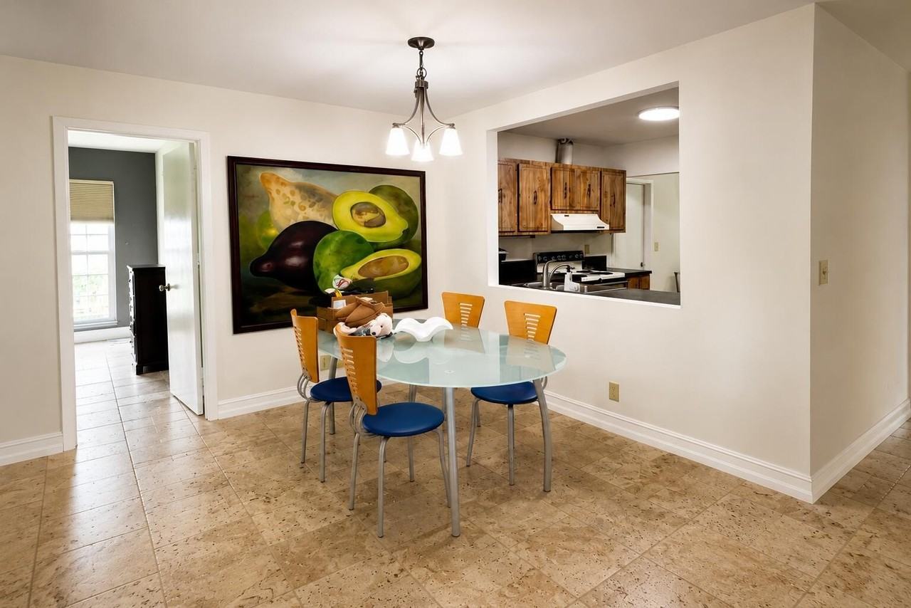12497 Guilford Way - Photo 2 of 6