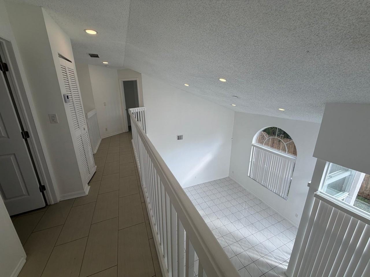 3780 Amalfi Dr #3780 - Photo 6 of 50