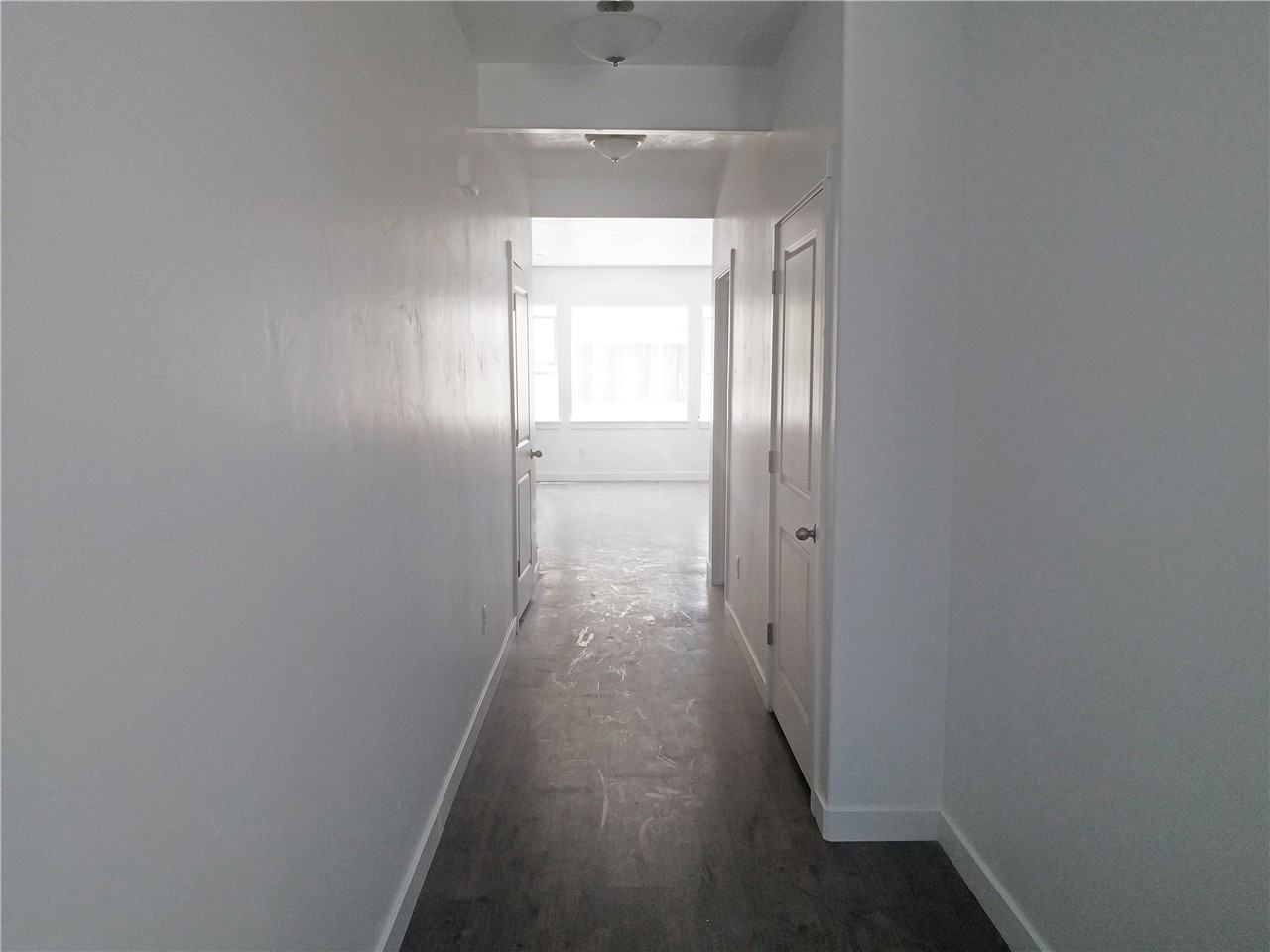 504 S Pegasus Way - Photo 5 of 35