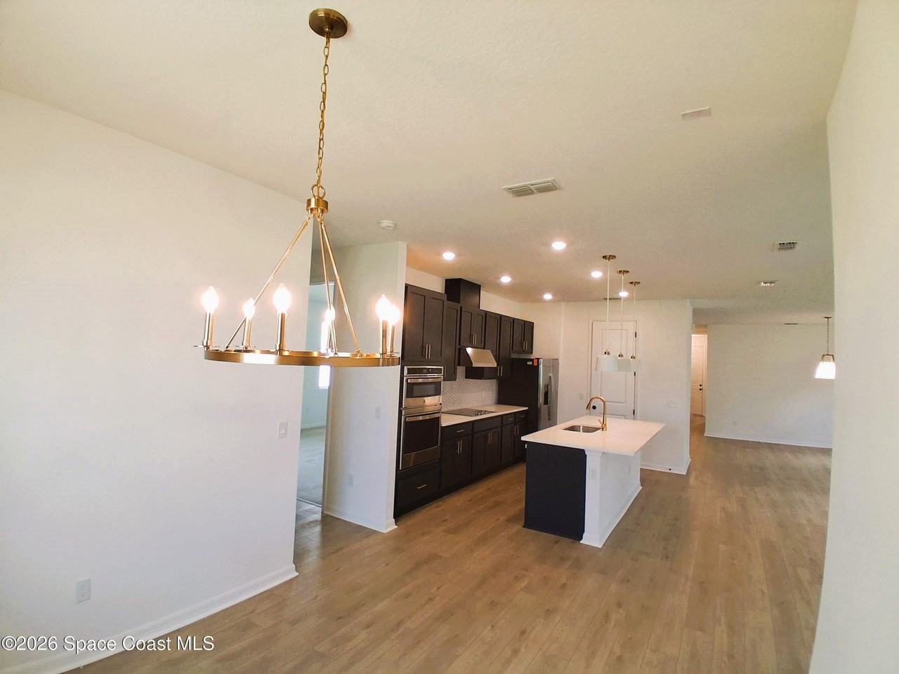 4362 Dockyard Dr - Photo 5 of 23