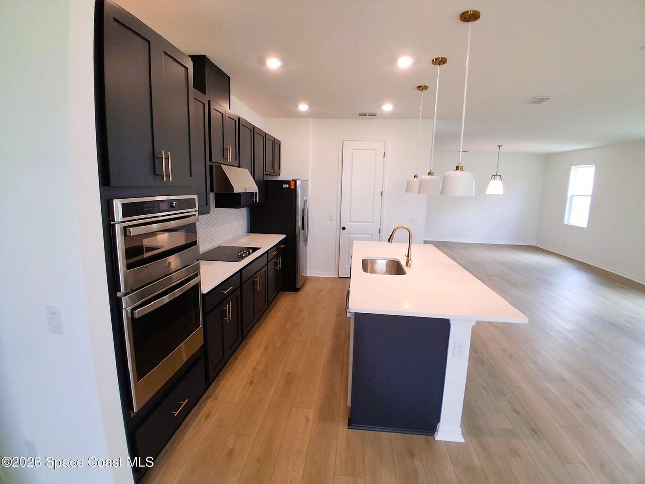 4362 Dockyard Dr - Photo 6 of 23