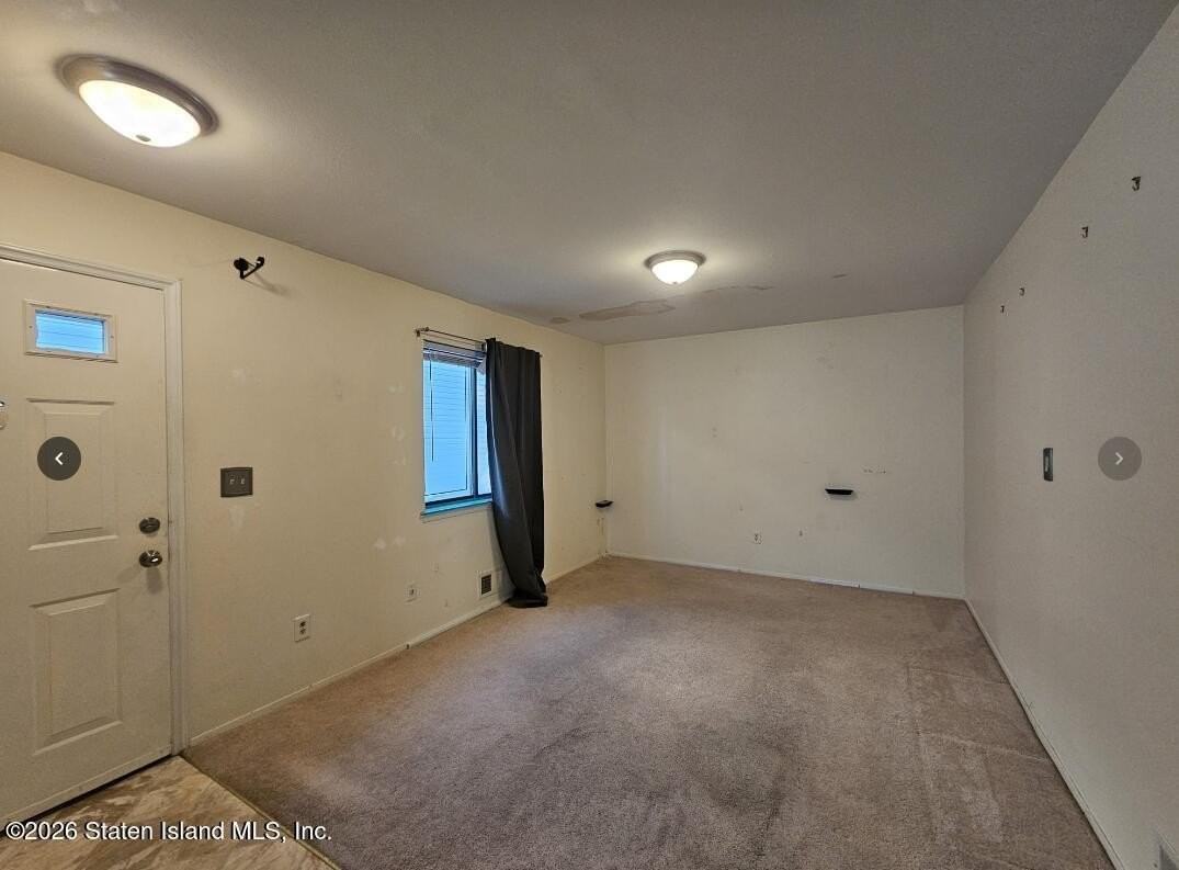 59 Corbin Ave - Photo 6 of 10