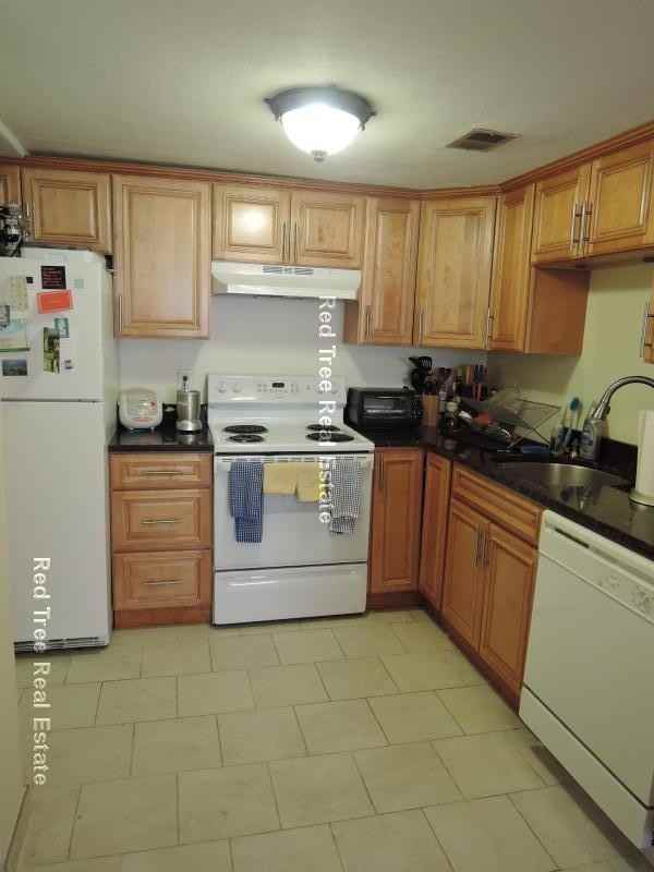 361 Faneuil St #3 - Photo 3 of 20