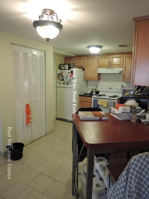 361 Faneuil St #3 - Photo 4 of 20
