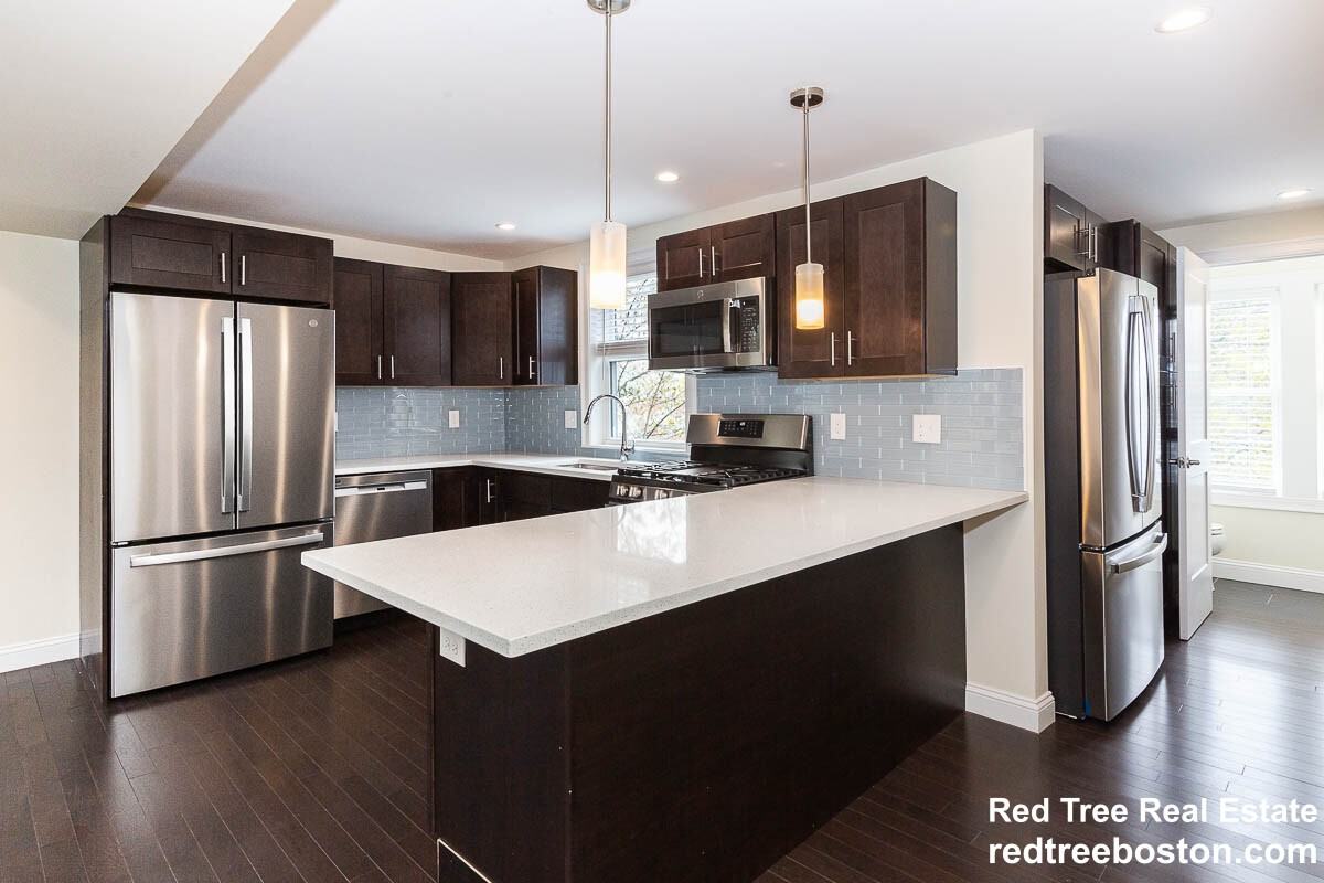 57 Catherine St #2 - Photo 5 of 24
