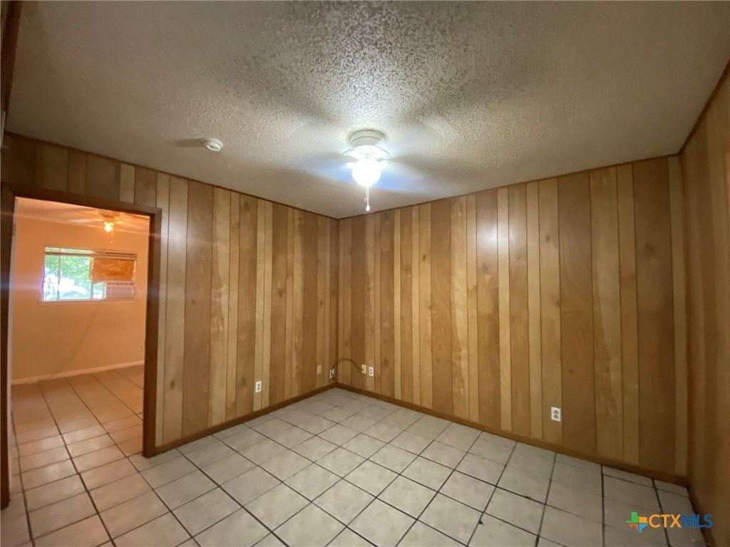 607 N 20th St #204 - Photo 3 of 8
