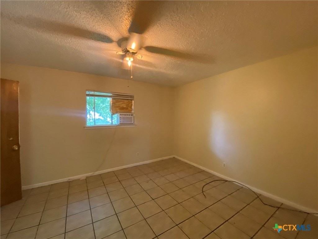 607 N 20th St #204 - Photo 6 of 8