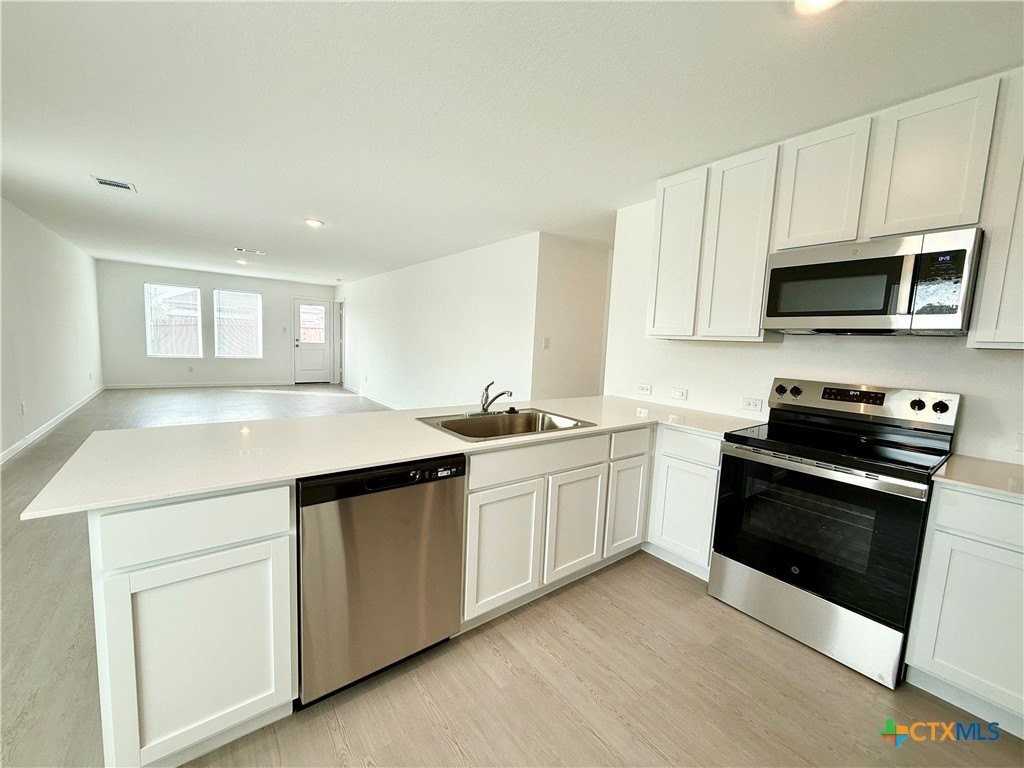 311 Moscato Rd - Photo 6 of 38