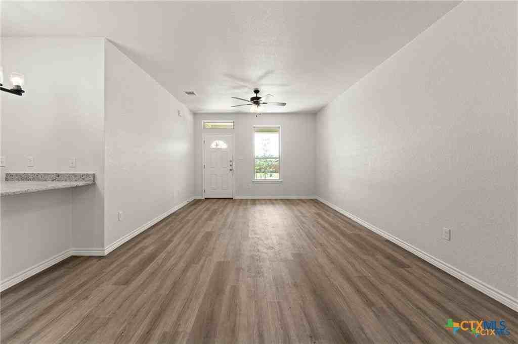 122 Leon Ln #A - Photo 3 of 14