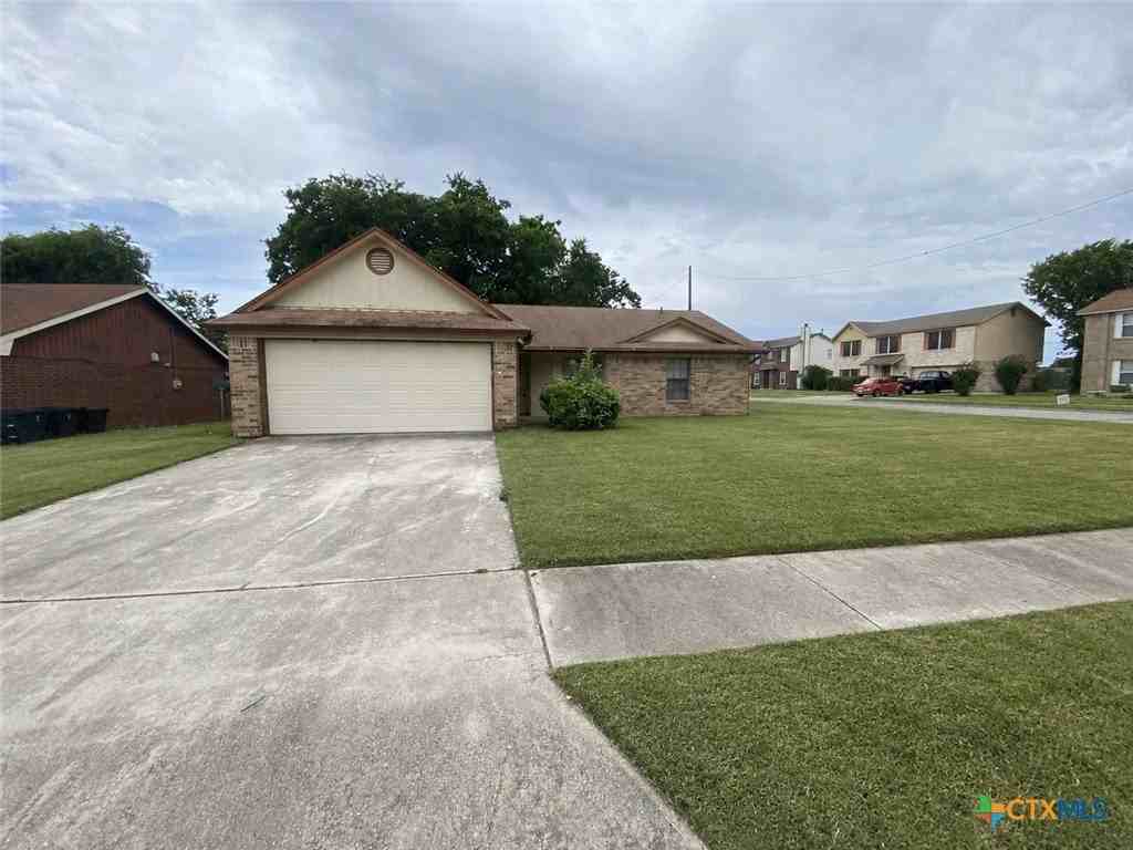 414 Baumann Dr