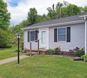 952 Beverly Dr ##Unit - Photo 1 of 1