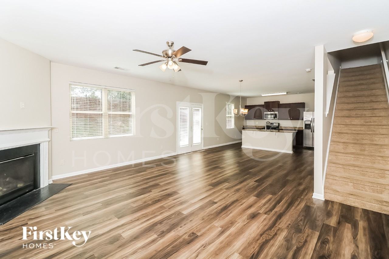 31 Wesleyan Way - Photo 4 of 16