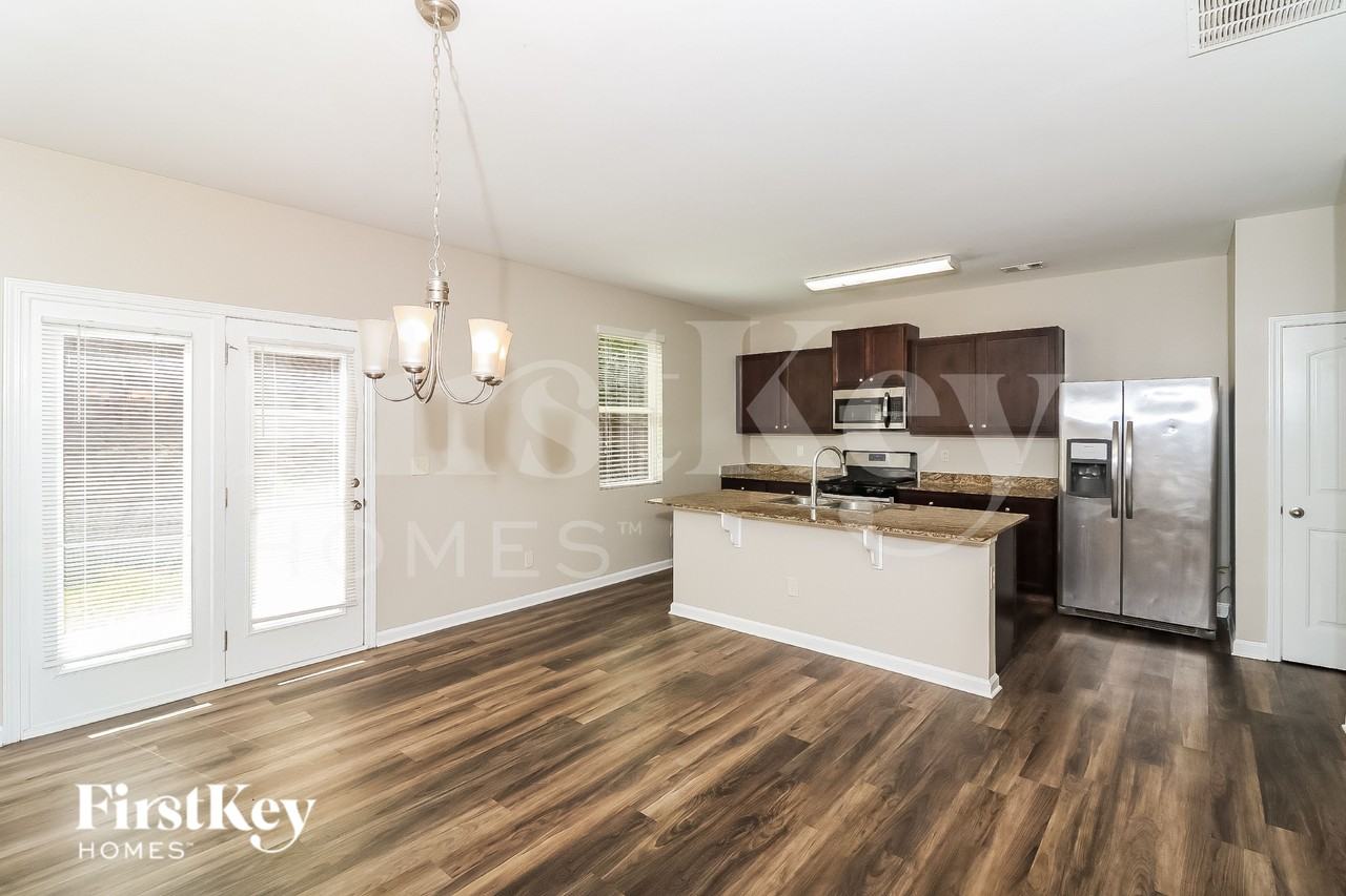 31 Wesleyan Way - Photo 7 of 16