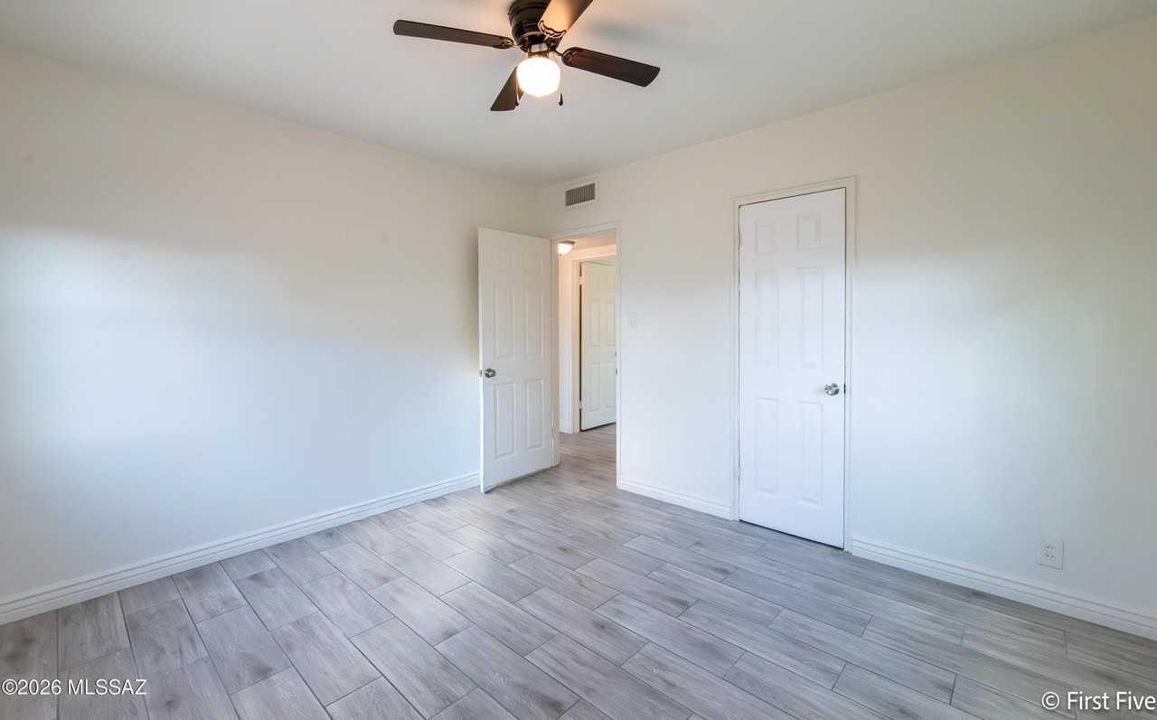 2011 S Kelvin Stra - Photo 7 of 20