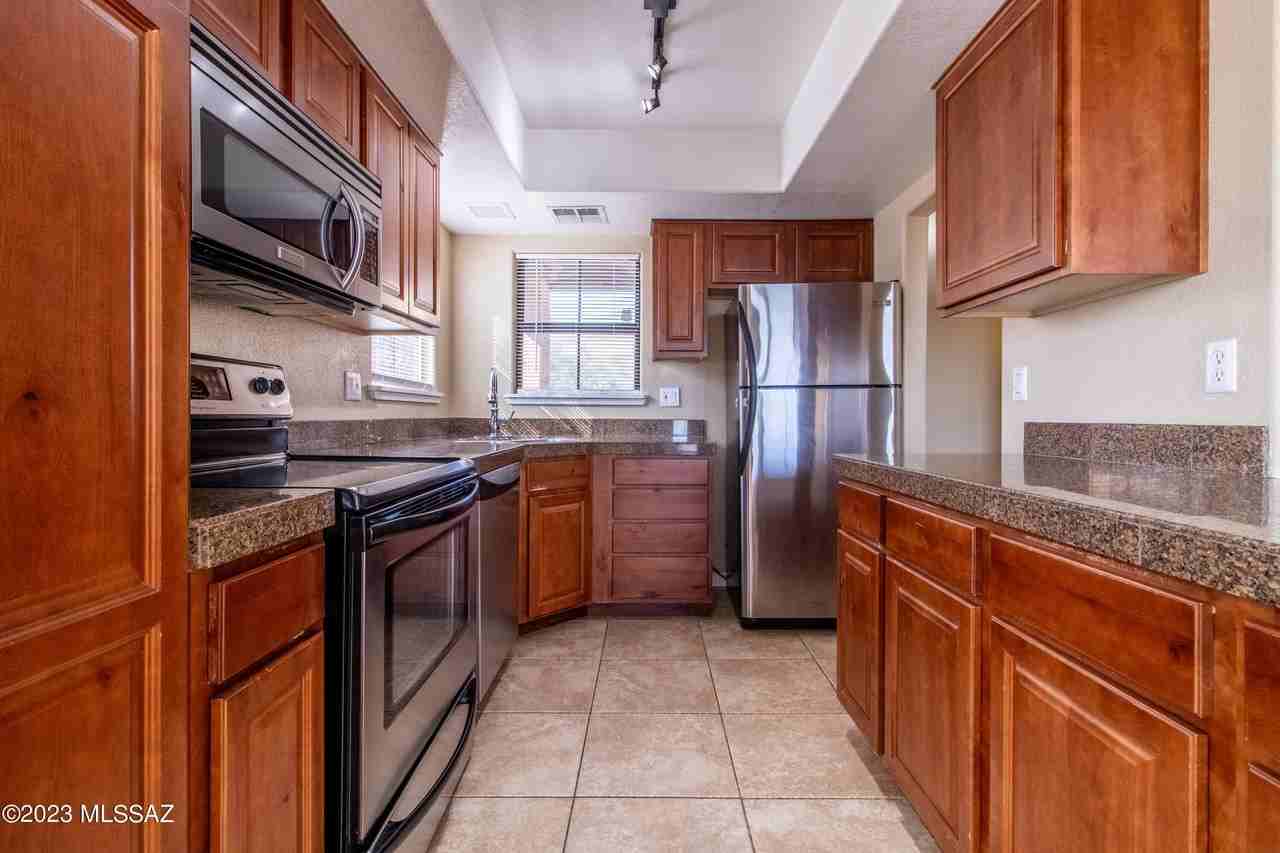 6651 N Campbell Ave #238 - Photo 5 of 17
