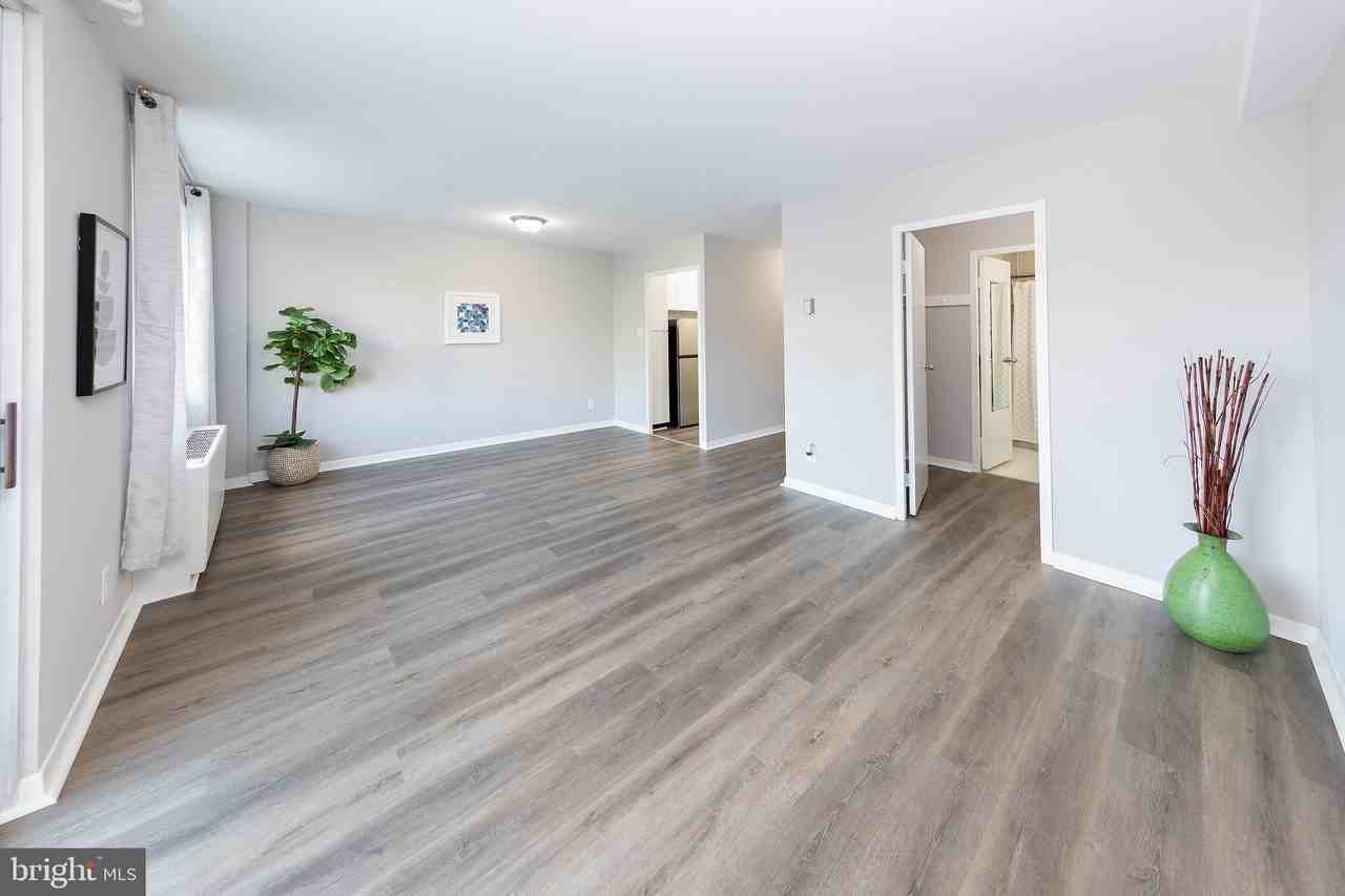 2829 Connecticut Ave Nw #307 - Photo 3 of 27