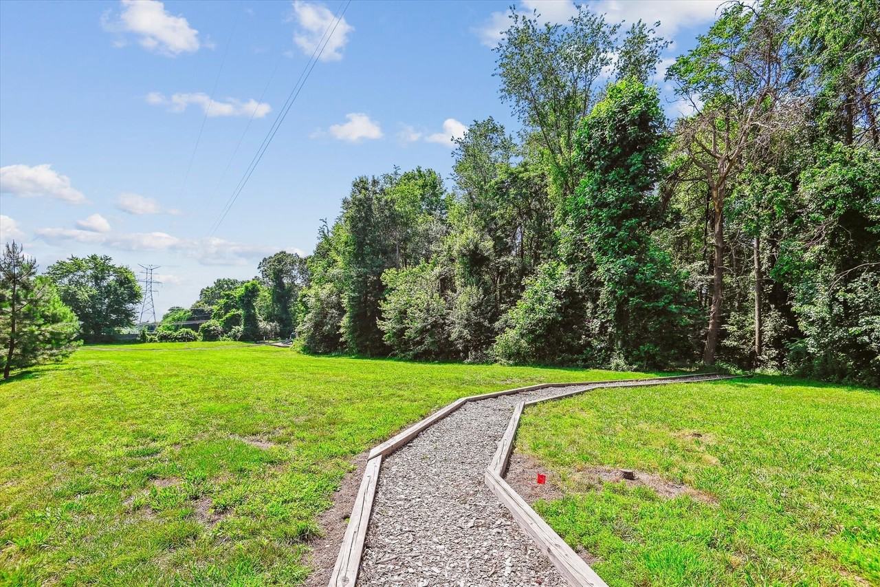1679 Signalman Ct - Photo 2 of 43