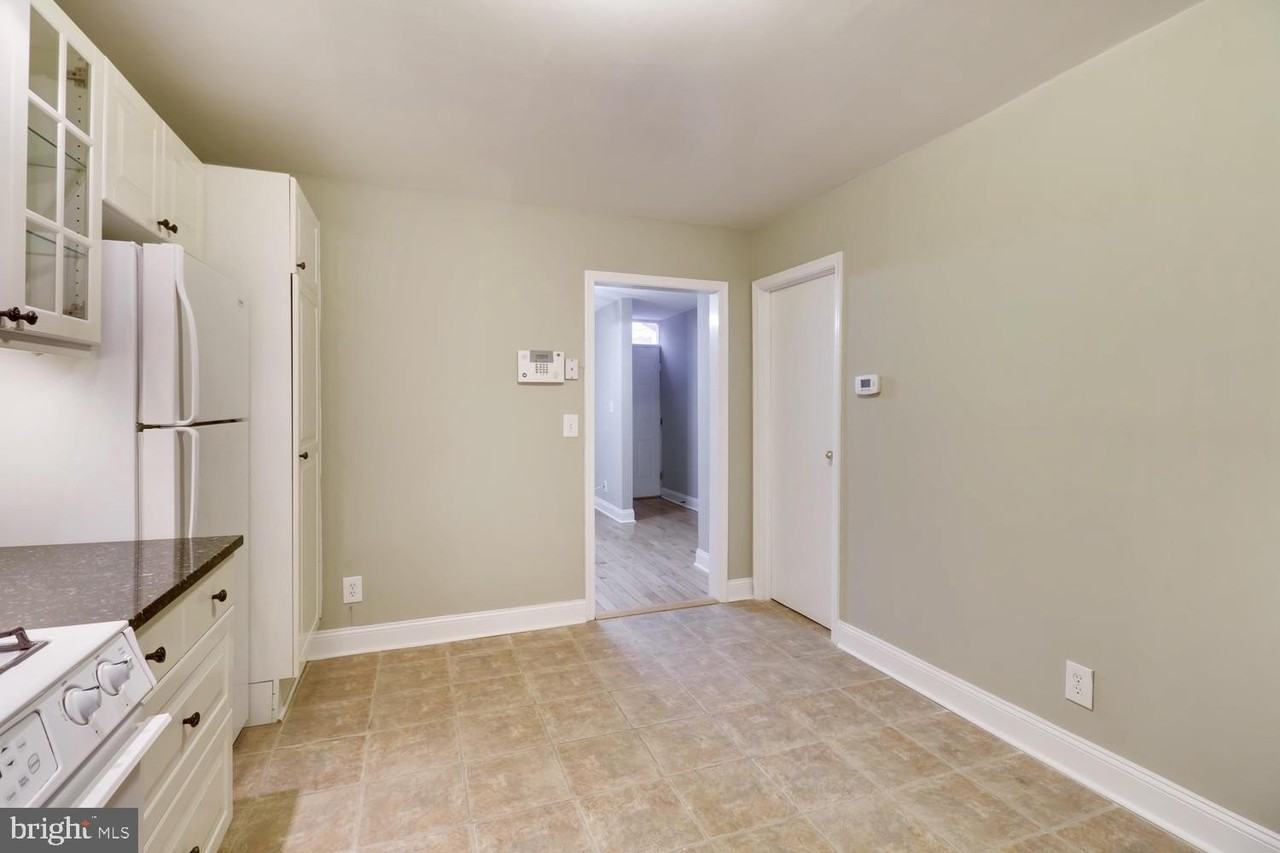 1020 W Lombard St - Photo 7 of 21