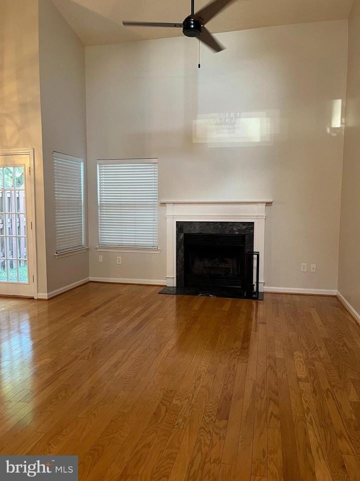 13555 Lord Baltimore Pl - Photo 3 of 16